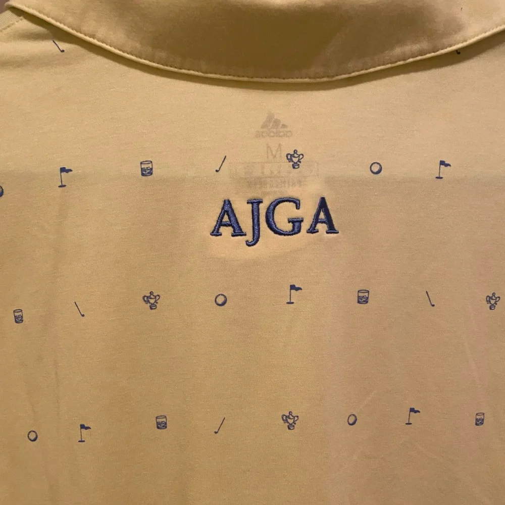 Adidas golf polo.‎ Size medium